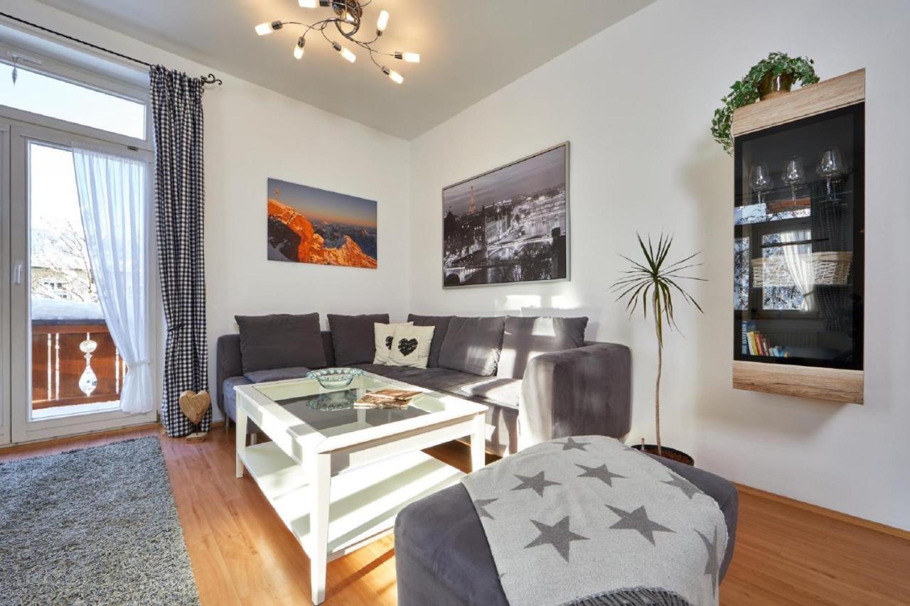 Apartments Alte Villa Γκάρμις-Παρτενκίρχεν Εξωτερικό φωτογραφία