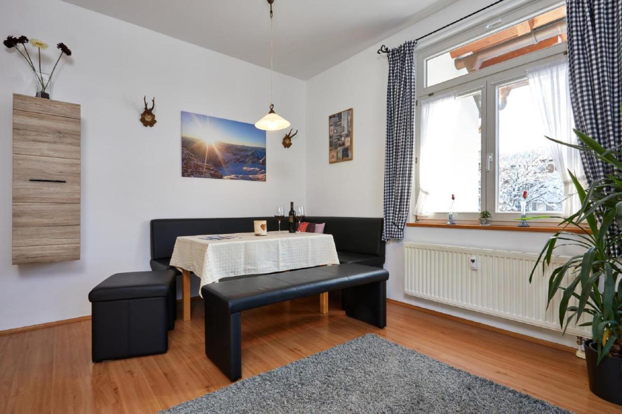 Apartments Alte Villa Γκάρμις-Παρτενκίρχεν Εξωτερικό φωτογραφία