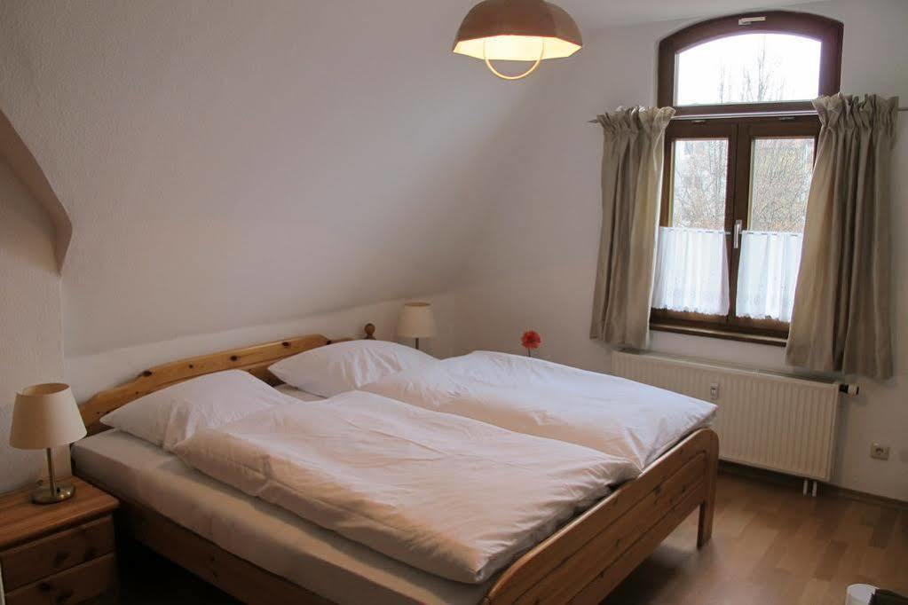 Apartments Alte Villa Γκάρμις-Παρτενκίρχεν Εξωτερικό φωτογραφία